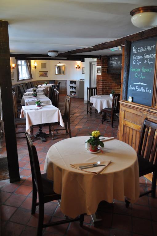 The Crown Inn Benson Exterior foto